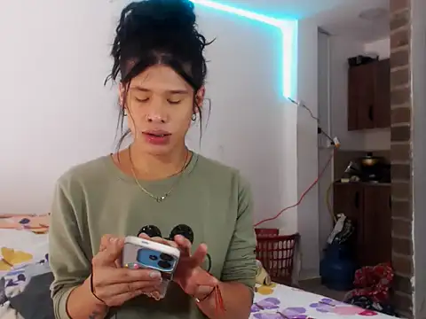 beautiful taty online show from September 9, 2025, 3:54 pm