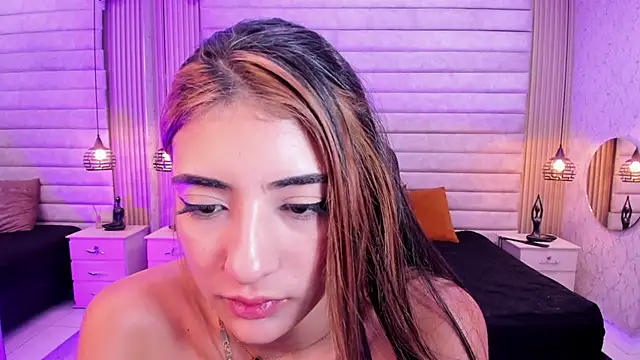 VictoriaaBlair online show from May 10, 2026, 8:07 am