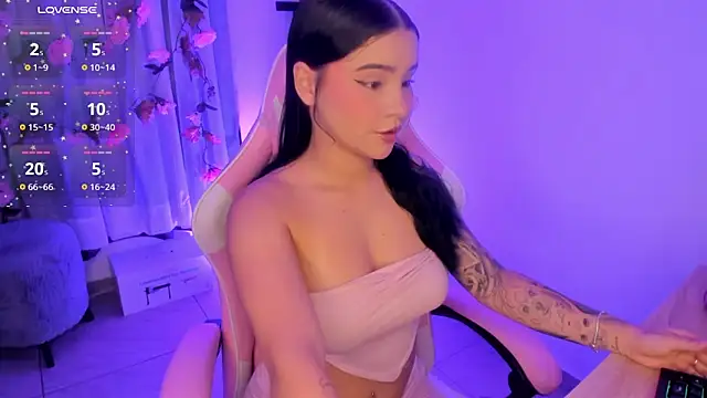 megara x  online show from May 13, 2026, 3:02 am
