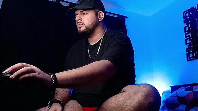 Snapshot of Christixn_669 chatting on April 14, 2026, 2:38 am Christixn 669 online show from April 14, 2026, 2:38 am