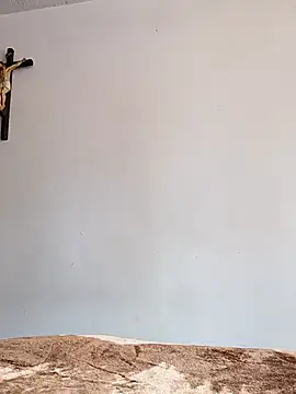 leon8013A online show from September 24, 2025, 6:03 pm