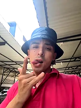 Jacobs0 online show from October 29, 2025, 6:18 pm