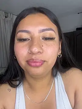 Snapshot of Issa_Santana chatting on May 28, 2026, 11:21 pm Issa Santana online show from May 28, 2026, 11:21 pm
