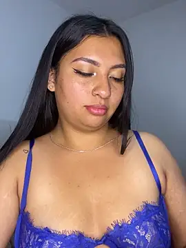 Snapshot of Issa_Santana chatting on May 12, 2026, 8:59 pm Issa Santana online show from May 12, 2026, 8:59 pm