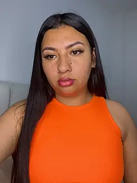 Snapshot of Issa_Santana chatting on May 8, 2026, 9:29 pm Issa Santana online show from May 8, 2026, 9:29 pm