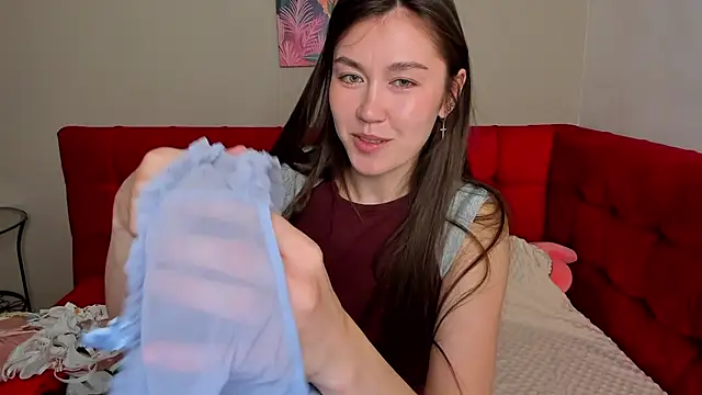 Tina Porter online show from April 8, 2026, 1:29 am