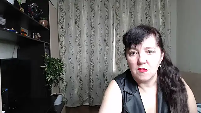 Illusionq online show from October 21, 2025, 4:56 am