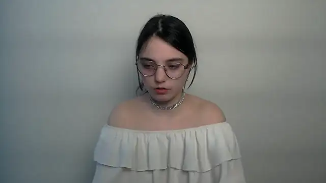 Snapshot of Sun_Shine__ chatting on February 24, 2026, 2:29 pm Sun Shine online show from February 24, 2026, 2:29 pm