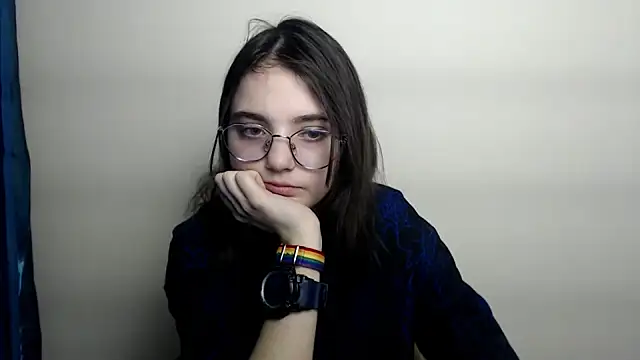 Snapshot of Sun_Shine__ chatting on February 12, 2026, 9:25 pm Sun Shine online show from February 12, 2026, 9:25 pm