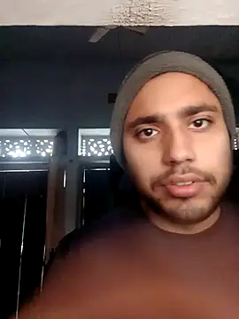 Desirock001 online show from November 21, 2025, 2:10 am