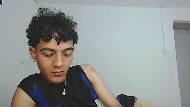 Sam Cute3 online show from September 25, 2025, 10:05 pm