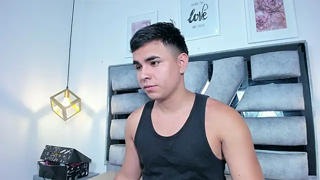 Snapshot of lianfox_ chatting on March 26, 2026, 12:14 pm lianfox online show from March 26, 2026, 12:14 pm