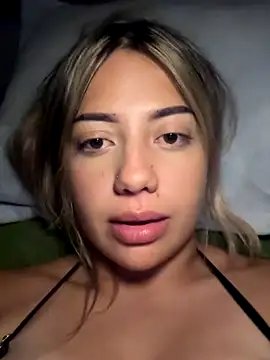 MissCat  online show from October 26, 2025, 2:23 am