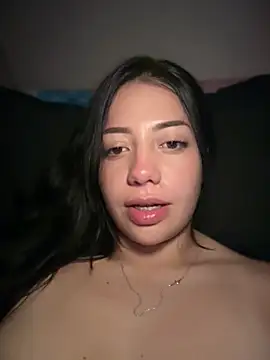 MissCat  online show from May 18, 2026, 4:07 am