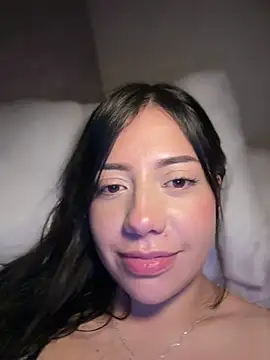 MissCat  online show from April 28, 2026, 2:27 am