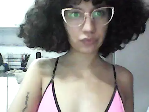 loliporomero online show from April 10, 2026, 1:56 am