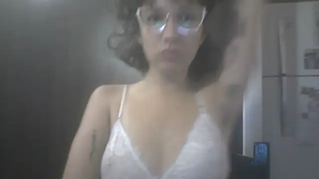 Snapshot of loliporomero chatting on April 20, 2026, 2:47 am loliporomero online show from April 20, 2026, 2:47 am