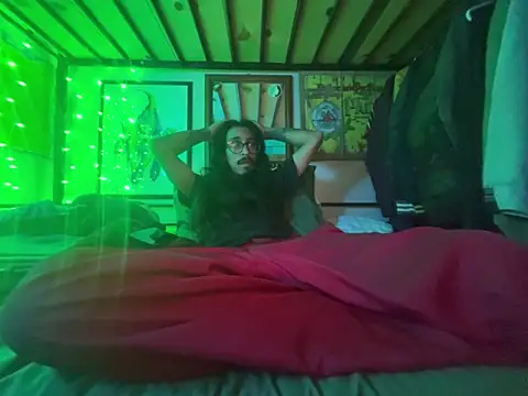 Snapshot of bigdickkane300 chatting on October 8, 2025, 8:16 am bigdickkane300 online show from October 8, 2025, 8:16 am