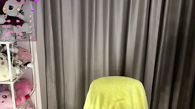 Kittenfishing online show from December 22, 2025, 9:42 am