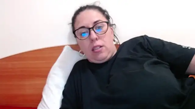 Snapshot of jollene chatting on September 19, 2025, 12:53 pm jollene online show from September 19, 2025, 12:53 pm