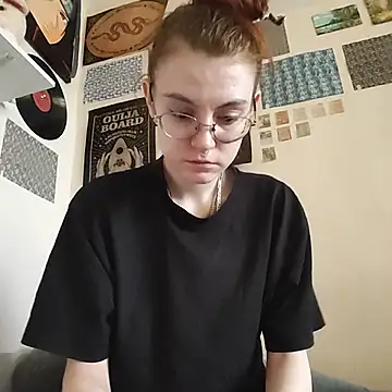 Snapshot of _arigins_ chatting on October 26, 2025, 9:42 am arigins online show from October 26, 2025, 9:42 am