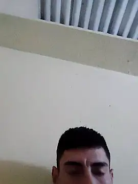 Snapshot of La_Cosita_69 chatting on January 9, 2026, 3:35 am La Cosita 69 online show from January 9, 2026, 3:35 am