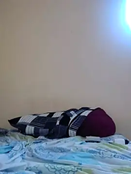 Snapshot of La_Cosita_69 chatting on December 16, 2025, 1:26 pm La Cosita 69 online show from December 16, 2025, 1:26 pm