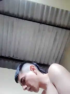 Snapshot of La_Cosita_69 chatting on February 24, 2026, 12:28 pm La Cosita 69 online show from February 24, 2026, 12:28 pm