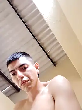 Snapshot of La_Cosita_69 chatting on January 14, 2026, 1:26 pm La Cosita 69 online show from January 14, 2026, 1:26 pm