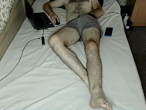 Snapshot of bul_boy chatting on April 28, 2026, 6:45 pm bul boy online show from April 28, 2026, 6:45 pm