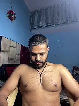 Snapshot of fireboyyyyy chatting on July 6, 2026, 10:44 am fireboyyyyy online show from July 6, 2026, 10:44 am