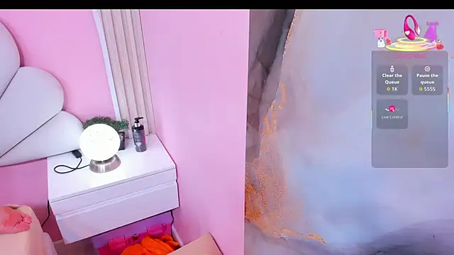 Snapshot of hinata_dolly chatting on November 9, 2025, 11:03 am hinata dolly online show from November 9, 2025, 11:03 am