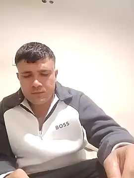 Snapshot of nihattttttttttttttt chatting on November 7, 2025, 8:24 pm nihattttttttttttttt online show from November 7, 2025, 8:24 pm