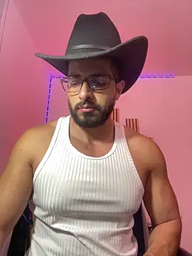 magnumchris online show from May 4, 2026, 11:18 pm
