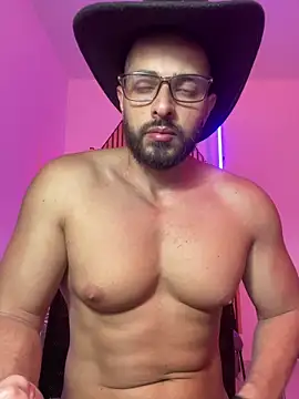 Snapshot of magnumchris chatting on March 16, 2026, 11:40 pm magnumchris online show from March 16, 2026, 11:40 pm