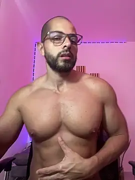 magnumchris online show from April 23, 2026, 4:19 pm
