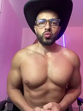 Snapshot of magnumchris chatting on March 29, 2026, 1:13 pm magnumchris online show from March 29, 2026, 1:13 pm