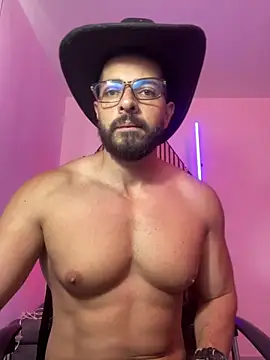 Snapshot of magnumchris chatting on March 26, 2026, 2:37 pm magnumchris online show from March 26, 2026, 2:37 pm