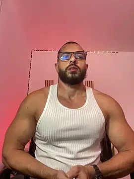 magnumchris online show from May 19, 2026, 9:44 pm