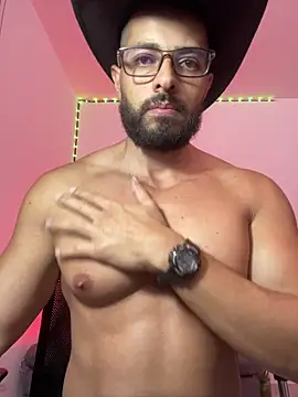 magnumchris online show from May 30, 2026, 12:39 am