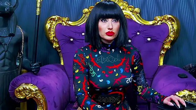 Snapshot of LaraMaeve chatting on March 27, 2026, 8:26 am LaraMaeve online show from March 27, 2026, 8:26 am