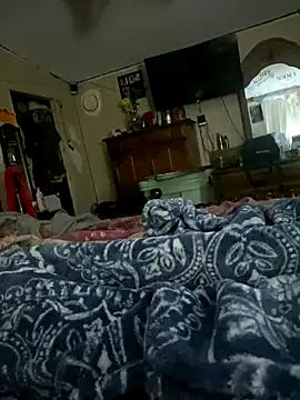 Lilbig 24 online show from October 15, 2025, 4:55 am