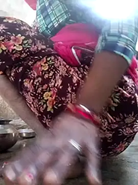 aunty sumy online show from February 15, 2026, 3:18 am