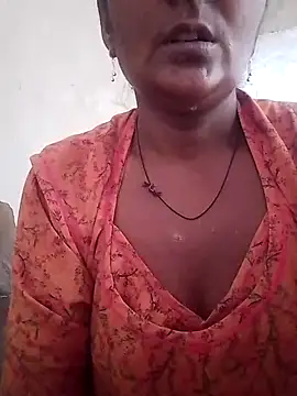 Snapshot of aunty_sumy chatting on September 16, 2025, 5:30 am aunty sumy online show from September 16, 2025, 5:30 am