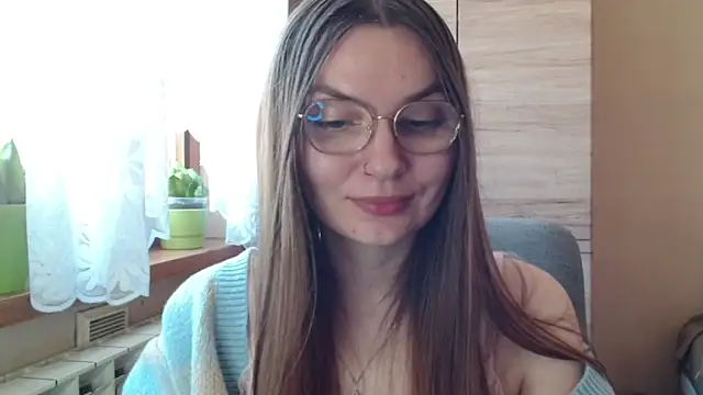 LooveELLYx online show from April 11, 2026, 7:45 am