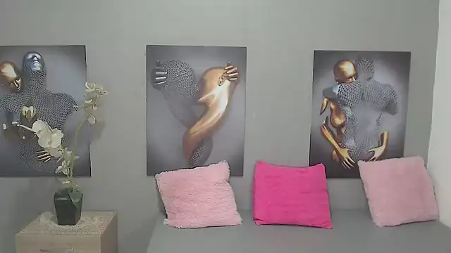Snapshot of AntonellaBlanc chatting on May 9, 2026, 4:16 am AntonellaBlanc online show from May 9, 2026, 4:16 am