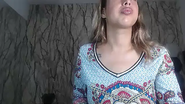 AntonellaBlanc online show from October 8, 2025, 9:48 pm