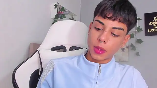 Thomas wil online show from November 15, 2025, 3:21 am