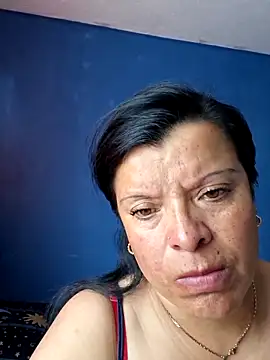 Hanna Kieran online show from November 23, 2025, 3:00 pm