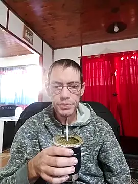 elpolaquin online show from May 13, 2026, 1:40 pm